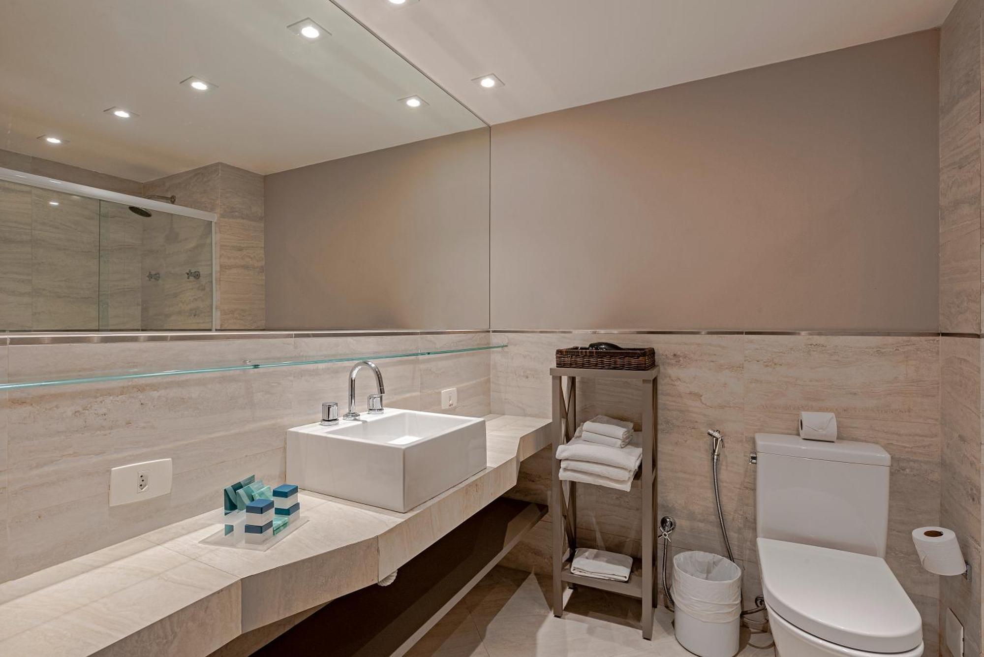 Luxury Double Room,1212762250:JPEG